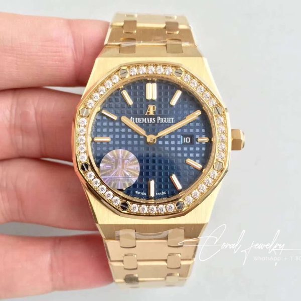 Replica Audemars Piguet Royal Oak Quartz 33mm 67651ba.zz.1261ba.02 Zf Factory Diamond Set Bezel (1)