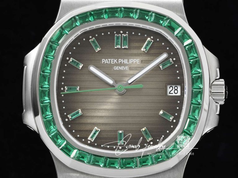 Replica Patek Philippe Nautilus 5711 Gr Factory Green Diamond Bezel (2)