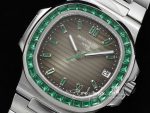 Replica Patek Philippe Nautilus 5711 Gr Factory Green Diamond Bezel (4)