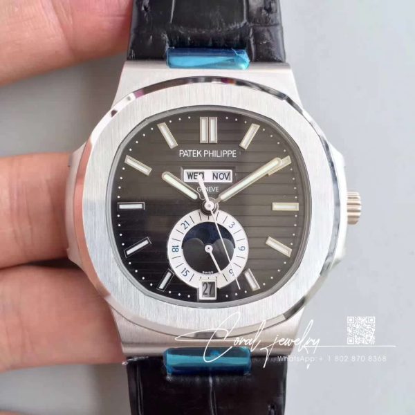 Replica Patek Philippe Nautilus Annual Calendar Moonphase 5726a Km Factory V2 Black Dial (10)