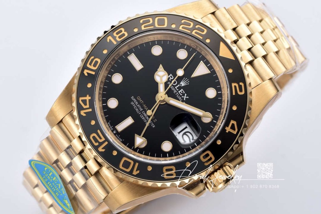 Replica Rolex Gmt Master Ii M126718grnr 0001 Clean Factory Black Bezel (2)