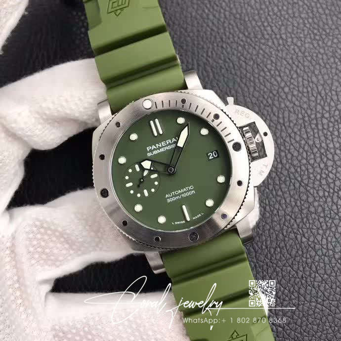 Replica Panerai Submersible Verde Militare Pam1055 Vs Factory Matte Green Dial (2)