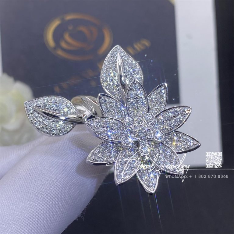 Van Cleef & Arpels Lotus Between The Finger Ring™ White Gold, Diamond Vcarp1nd00 (5)