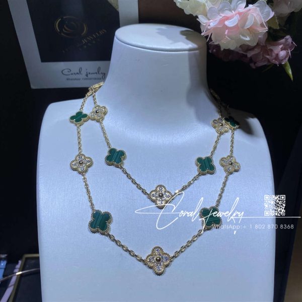 Van Cleef & Arpels Vintage Alhambra Long Necklace, 20 Motifs Yellow Gold, Diamond, Malachite Vcaro7gp00 (3)