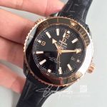 Replica Planet Ocean 600m Omega Seamaster Co‑axial Master Chronometer 215.62.40.20.13.001 Vs Factory (3)