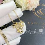 Van cleef & arpels frivole pendant, 3 flowers, mini model yellow gold, diamond vcarp2du00 (5)