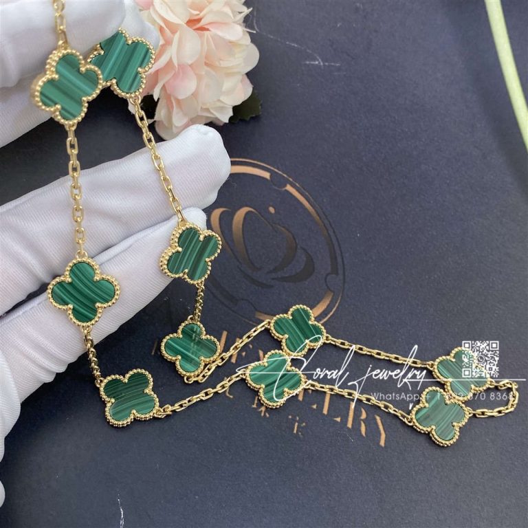 Van cleef & arpels vintage alhambra necklace, 10 motifs yellow gold, malachite vcaro3qj00 (2)