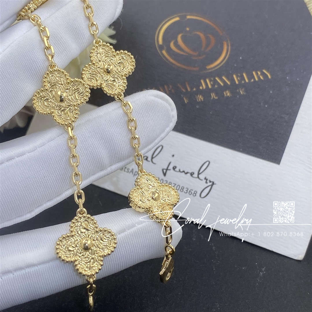 Van cleef & arpels vintage alhambra bracelet, 5 motifs yellow gold vcaro1ie00 (5)