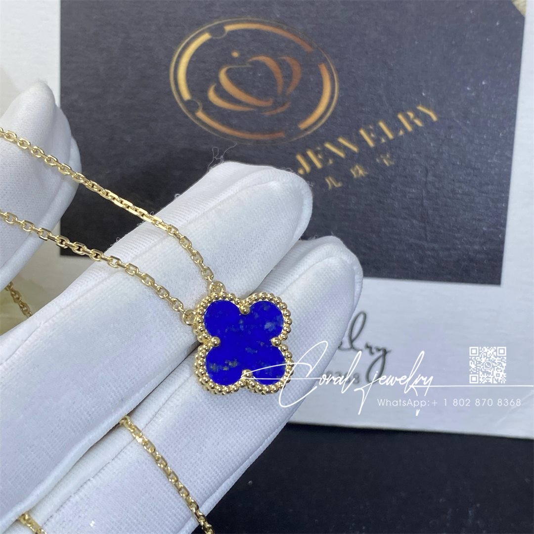 Van cleef & arpels vintage alhambra pendant yellow gold, lapis lazuli (6)