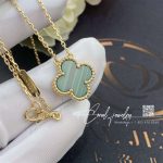 Van cleef & arpels vintage alhambra pendant yellow gold, malachite vcaro9va00 (4)