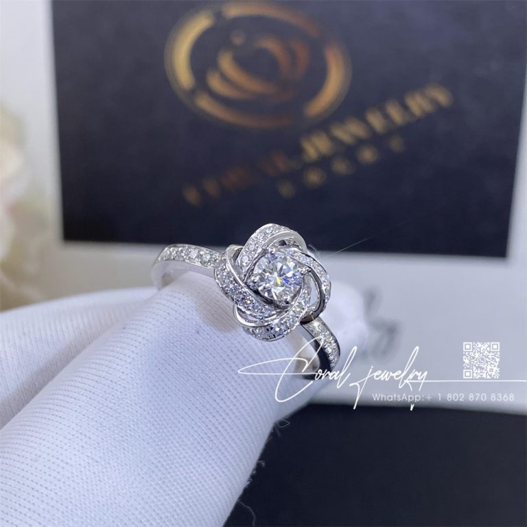 Boucheron Pivoine Engagement Ring Jsl00326 (1)