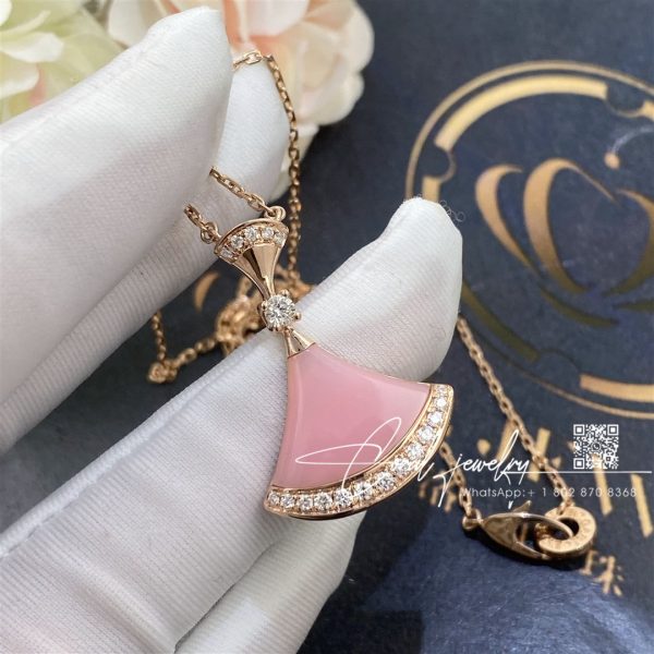 Bulgari Divas’ Dream Necklace Rose Gold Pink Opal And Diamonds Ref. 354340 (2)