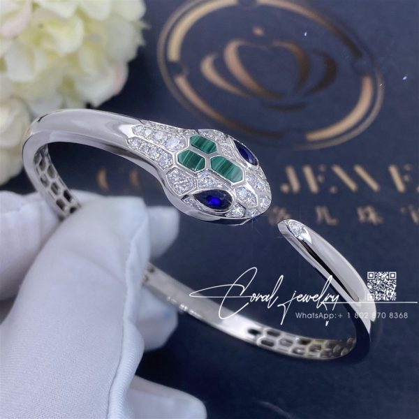 Bulgari Serpenti 18 Kt White Gold Bracelet Set With Blue Sapphire Eyes, Malachite Elements And Pavé Diamonds (2)