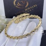 Bulgari Serpenti Viperone Coil Thin Bracelet In 18 Kt Yellow Gold And Full Pavé Diamonds Ref. 353794 (6)