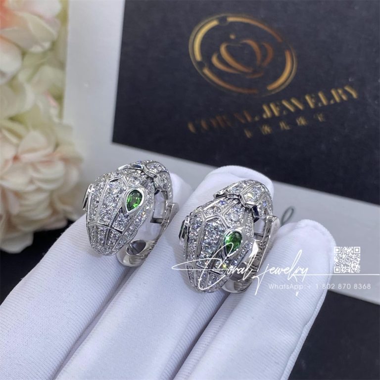 Bulgari Serpenti White Gold Earrings Set With Pavé Diamonds And Two Emerald Eyes Ref . 354702 (1)