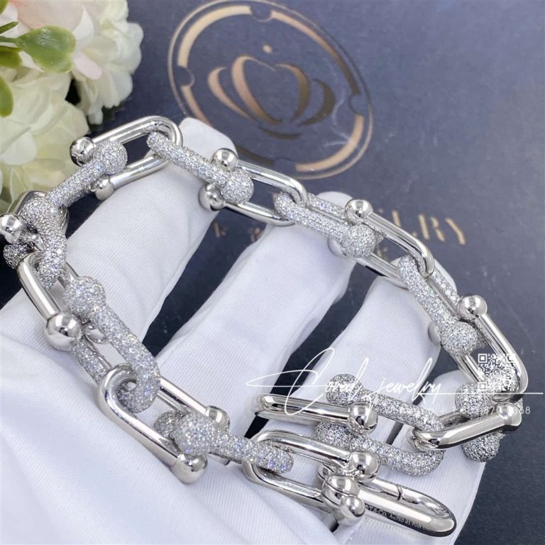 Tiffany Hardwear Link Bracelet In White Gold With Half Pavé Diamonds (2)