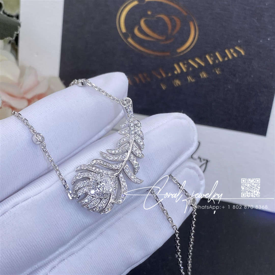 Boucheron plume de paon pendant jpn00590 (3)