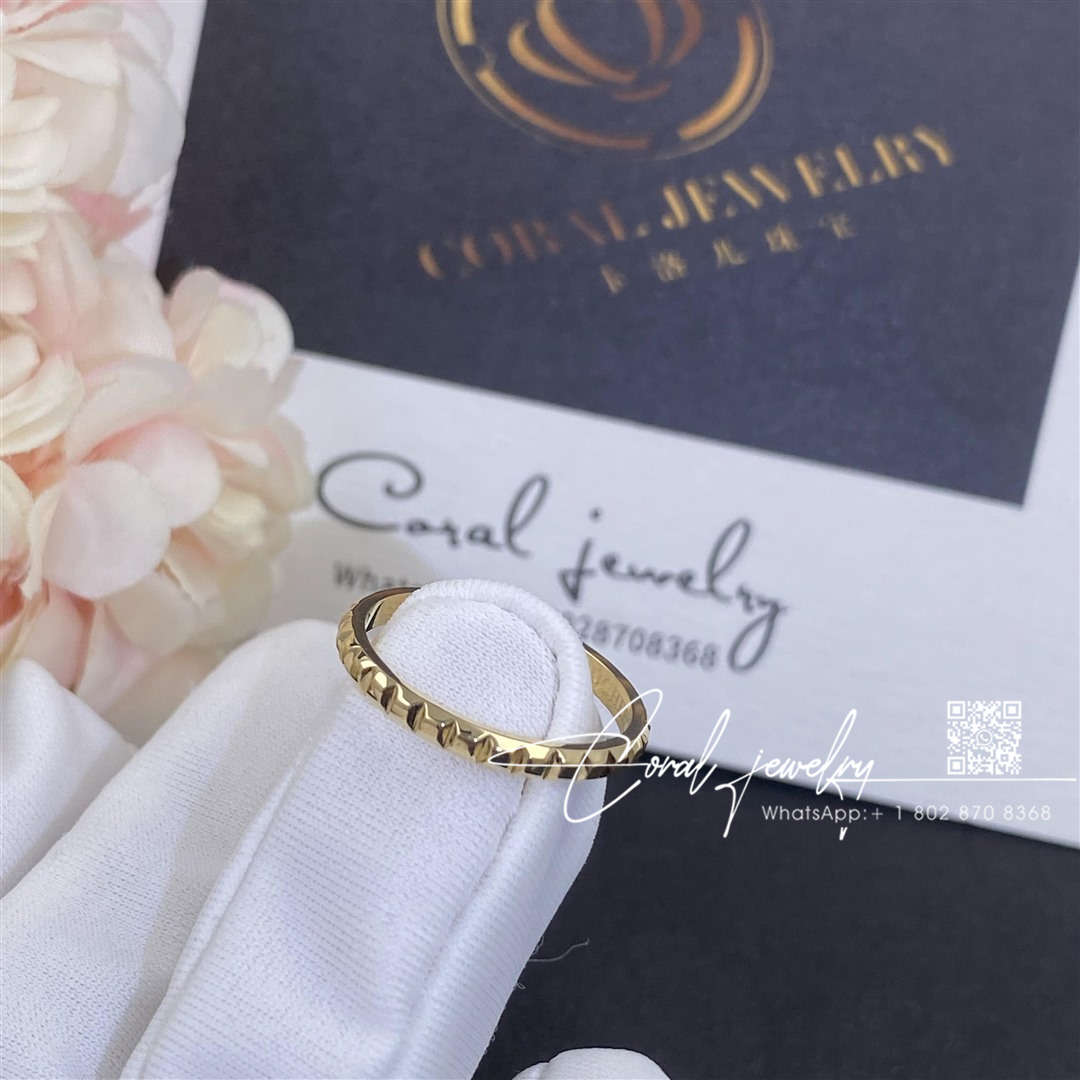 Boucheron quatre yellow gold ring jal01165 (4)