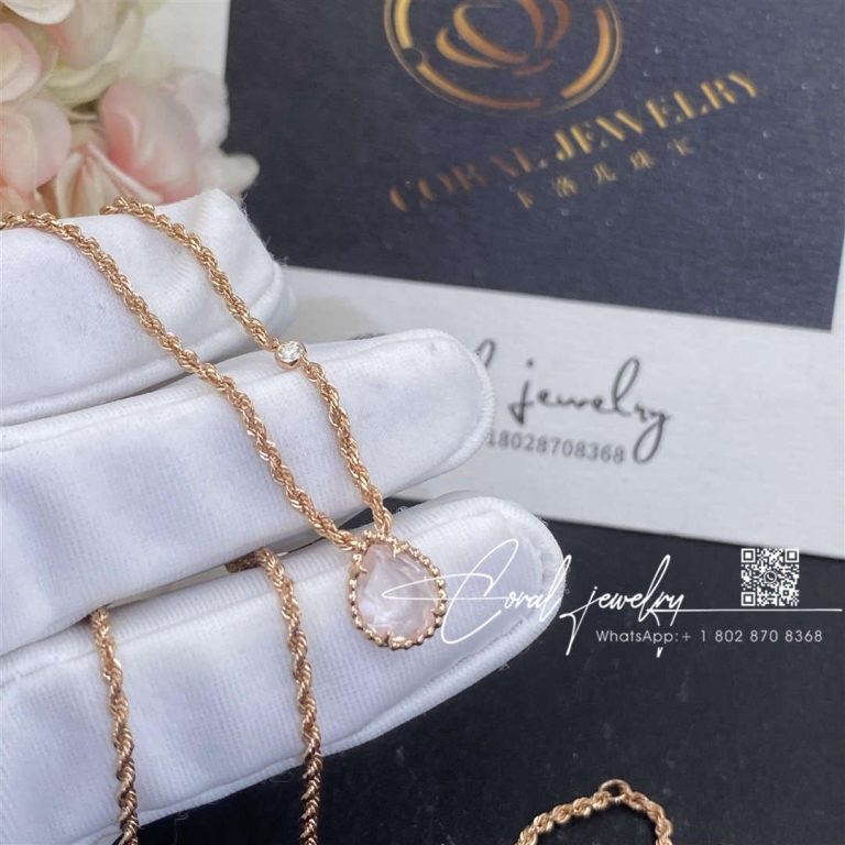 Boucheron serpent bohème pendant rose gold diamond rose quartz xs motif jpn00677 (5)
