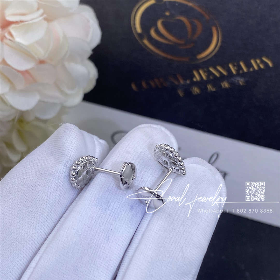 Boucheron serpent bohème ear studs xs motif jco00961 (3)
