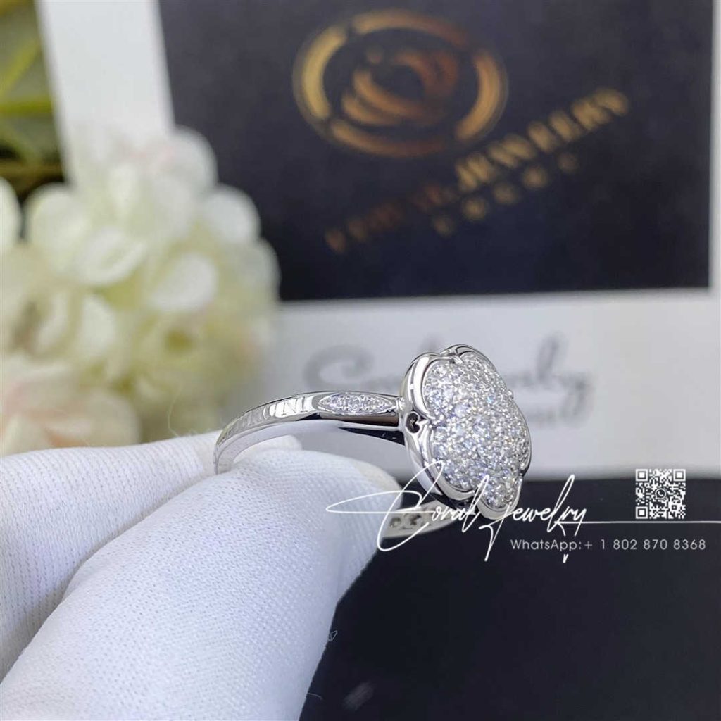 Pasquale Bruni 18k White Gold Bon Ton Diamond Floral Ring (2)