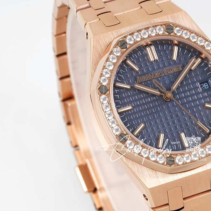 Replica Audemars Piguet Royal Oak Lady 33mm 8f Rg & Diamond Blue Dial Swiss Quartz (2)