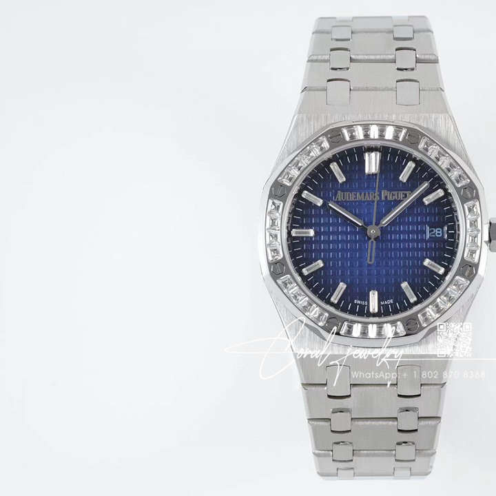 Replica Audemars Piguet Royal Oak Lady 33mm 8f Ss & Diamond Blue Dial Swiss Quartz (1)