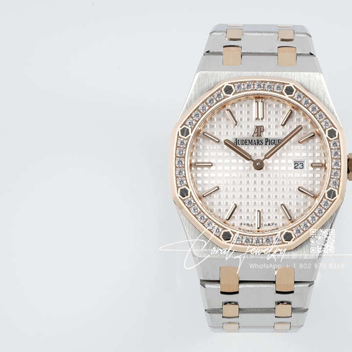 Replica Audemars Piguet Royal Oak Lady 33mm 8f Ss & Rg White Dial Diamond Bezel Swiss Quartz (1)