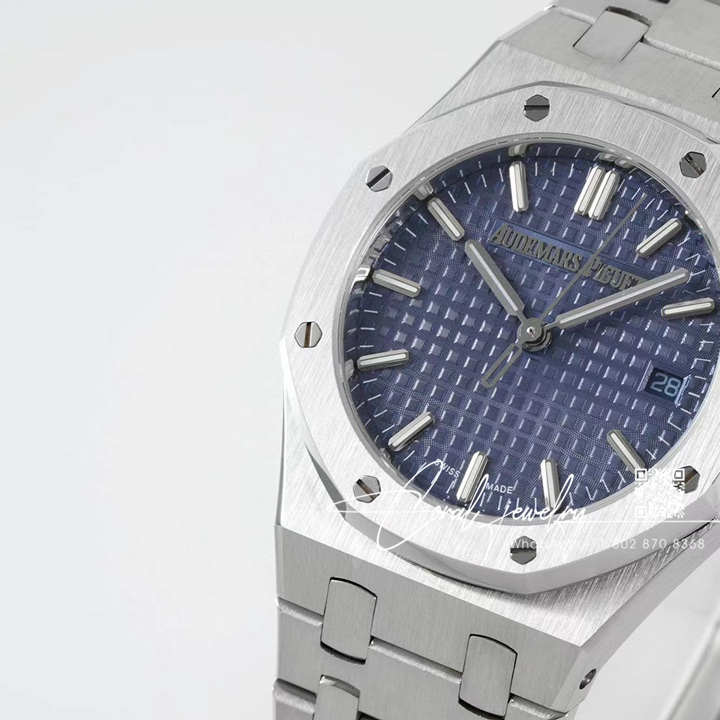 Replica Audemars Royal Oak Lady 33mm 8f Ss Blue Dial Swiss Quartz (3)