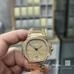 Replica Patek Philippe Nautilus Nautilus 7118 Lady 3kf Yg Yellow Dial Diamond Bezel Swiss 324 Sc (1)