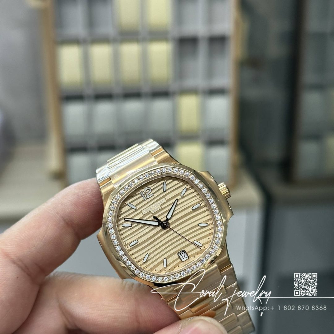 Replica Patek Philippe Nautilus Nautilus 7118 Lady 3kf Yg Yellow Dial Diamond Bezel Swiss 324 Sc (2)