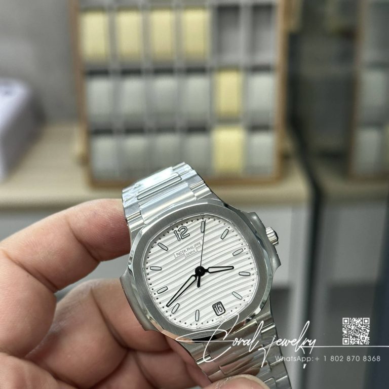 Replica Patek Philippe Nautilus 7118 Lady 3kf Ss White Dial Swiss 324 Sc (2)