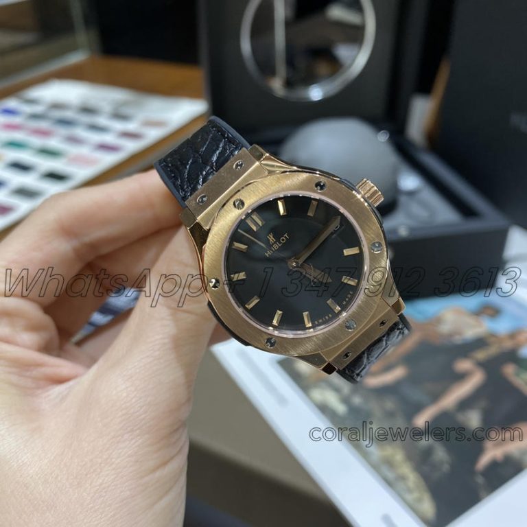 Replica Gsf Hublot Classic Fusion Stainless Steel 33mm Rg & Diamond Black Dial (4)