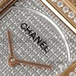 Replica Chanel Ladies Boy·friend Bvf Full Diamond Dials And Diamond Bezel Swiss Quartz Movement (4)