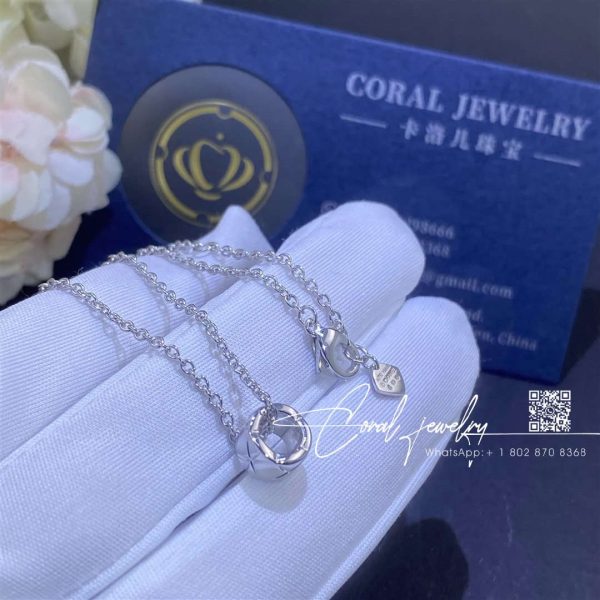 Chanel coco crush necklace quilted motif, 18k white gold ref. j123057 (1)